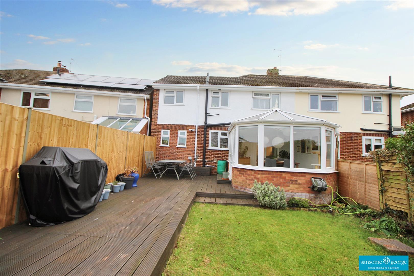 Causmans Way, Tilehurst, Reading